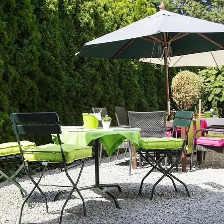 B&B Villa Verde Alojamento de Acomodação e Pequeno-almoço 3*