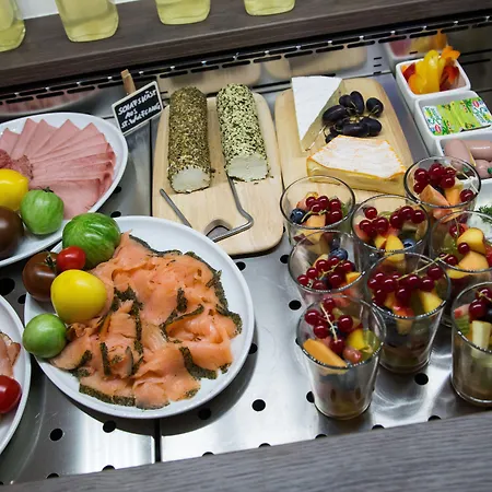 Alojamento de Acomodação e Pequeno-almoço B&B Villa Verde 3*