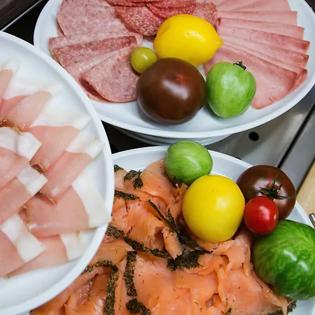 Alojamento de Acomodação e Pequeno-almoço B&B Villa Verde 3*